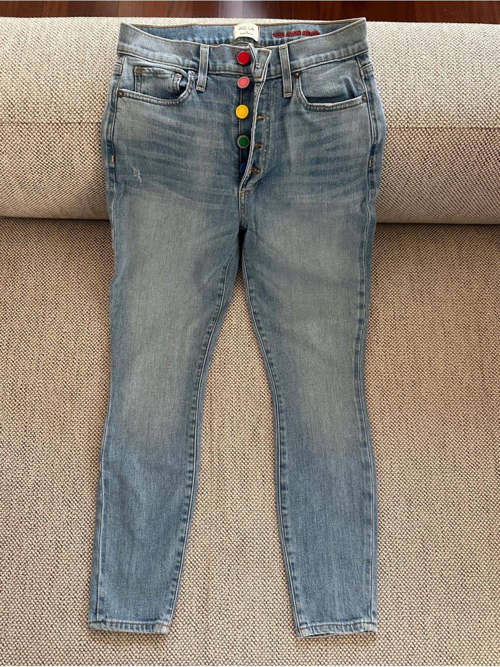 AO.LA by Alice Olivia Women's Jeans
Size 28 Rainbow Button High Rise
Skinny Fit